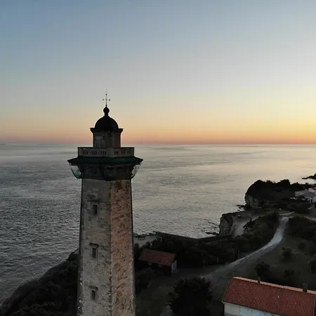 Le Printemps Hotel 2*